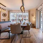Mountain Arnica Holiday home