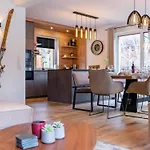 Mountain Arnica Holiday home